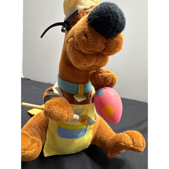 Gemmy Scooby-Doo Easter Chef Egg Paint Brush Plush Singing "Happy Easter Egg Hun - Picture 4 of 13